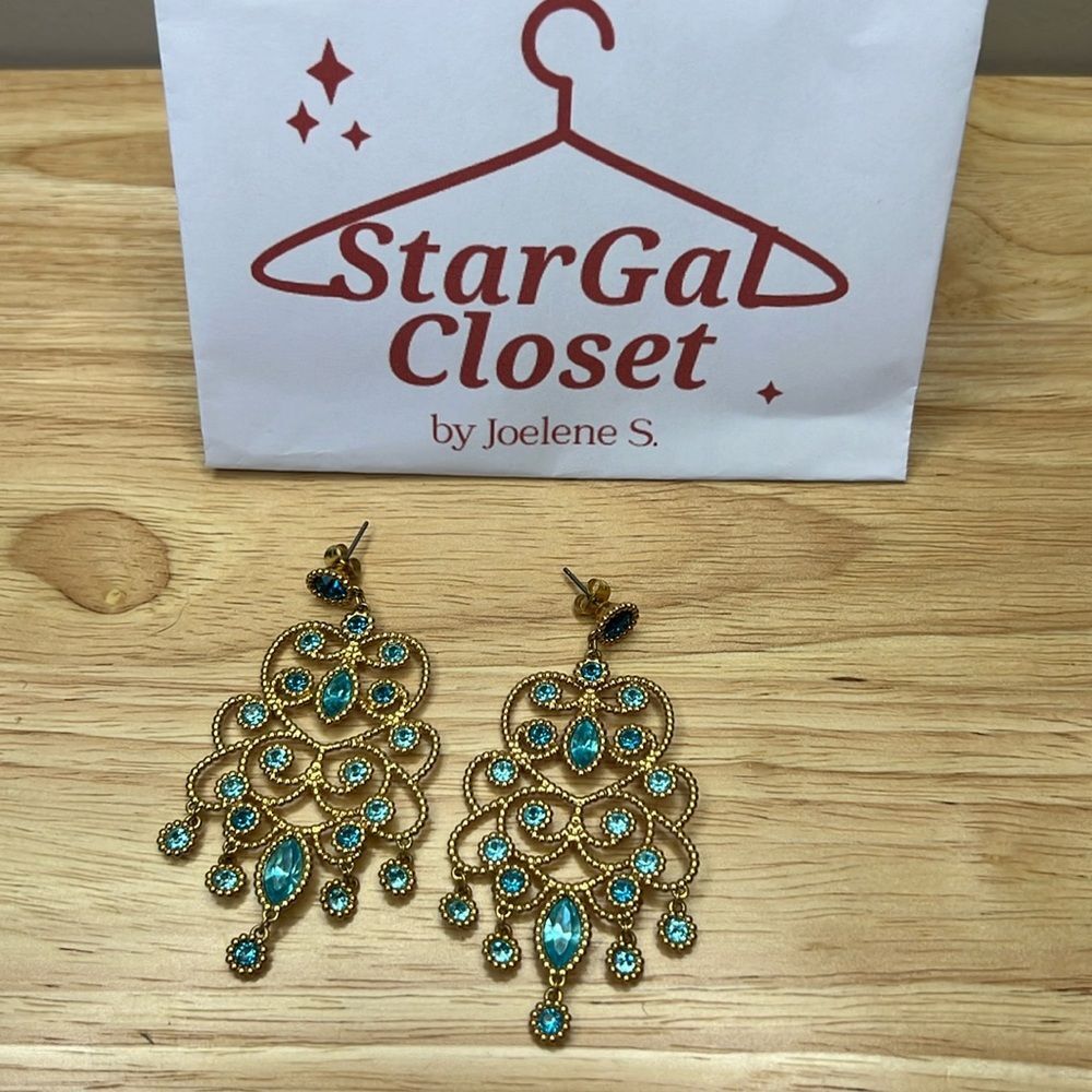 Excellent Condition | Swarovski Crystal Chandelier Earrings